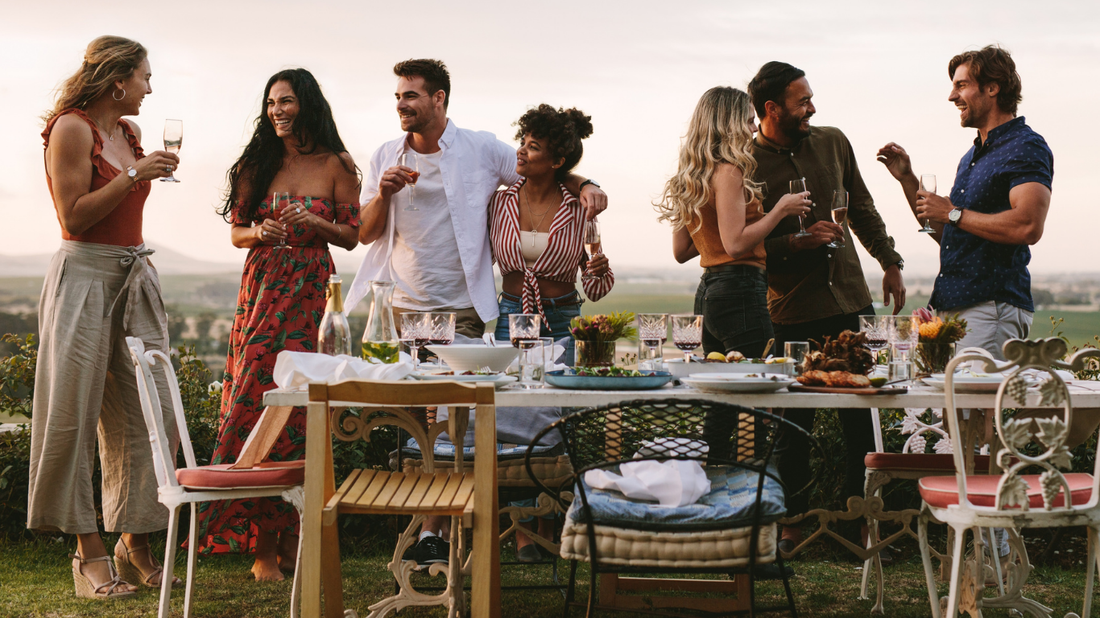 Summer Entertaining, Simplified: A Fourth of July Gathering Guide